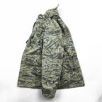 USAF APECS ABU Tiger Stripe Camo Parka Medium Regular Hooded Waterproof Nylon Military Jacket Propper