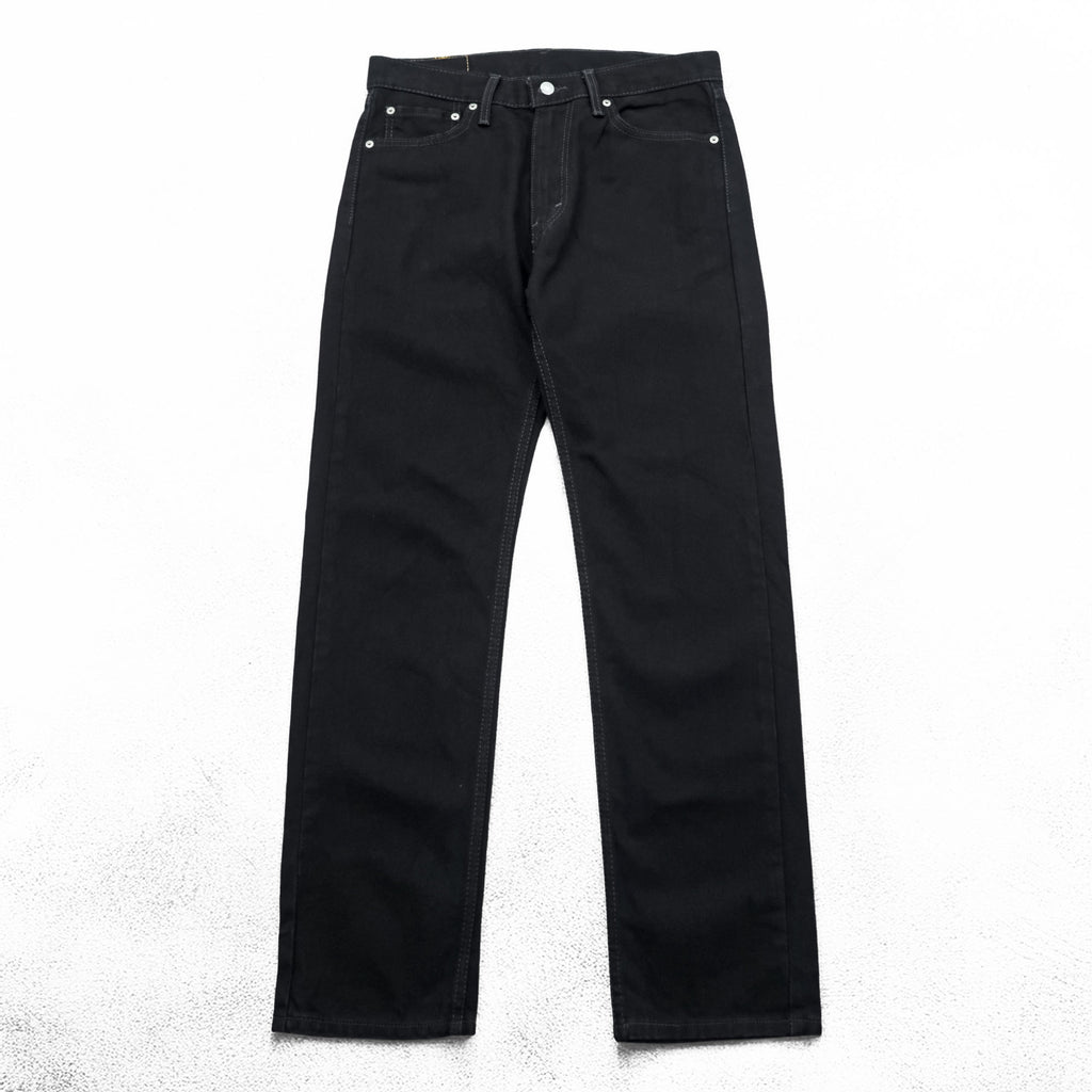Levi Strauss denim jeans, size M, black, straight cut, zipper fly, 00505-0260