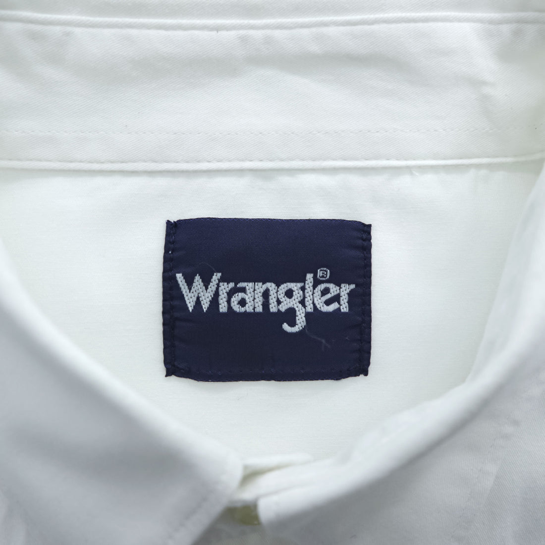 Wrangler Long-Sleeve Button-Down Shirt, Size XL, White Oxford