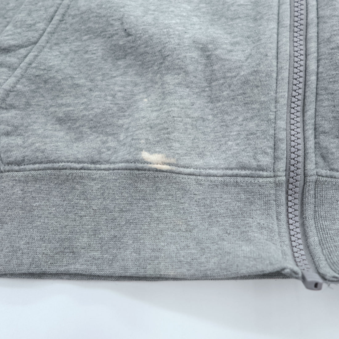 NIKE ジップパーカー L グレー 裏起毛 フロントポケット ワンポイントロゴ BV2645-063
