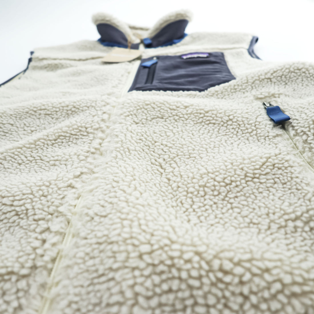 Patagonia クラシック レトロX Classic Retro X ボア フリースベスト M ナチュラル ホワイト ブルー 未使用品 23048