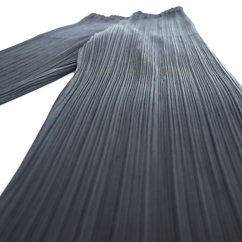 PLEATS PLEASE ISSEY MIYAKE 日本製 プリーツパンツ ストレート イージーパンツ FREE ブラック