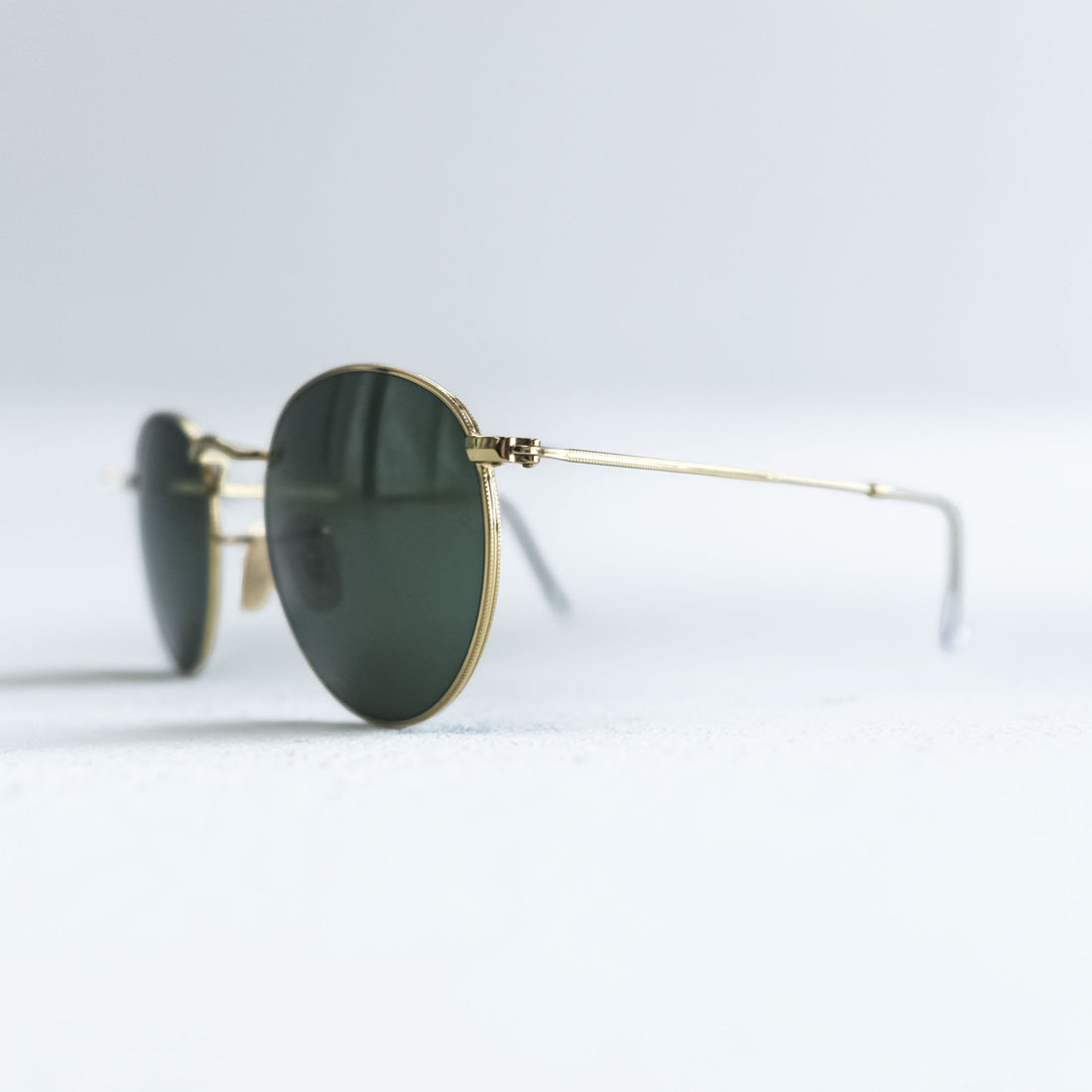 Ray-Ban RB3447 Round Metal 001 Gold Frame Green Lens Sunglasses 50-21 145 Unisex