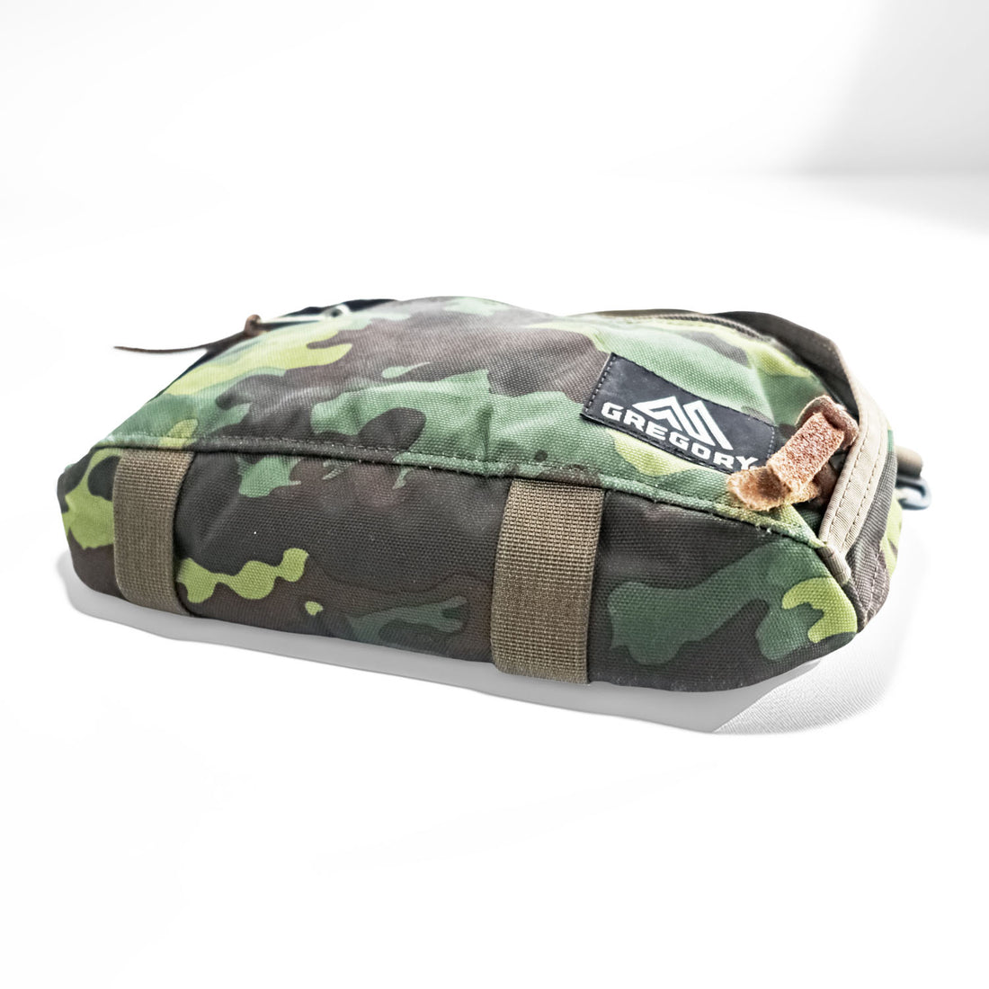 GREGORY Transfer Shoulder Bag Khaki, Brown Camouflage M
