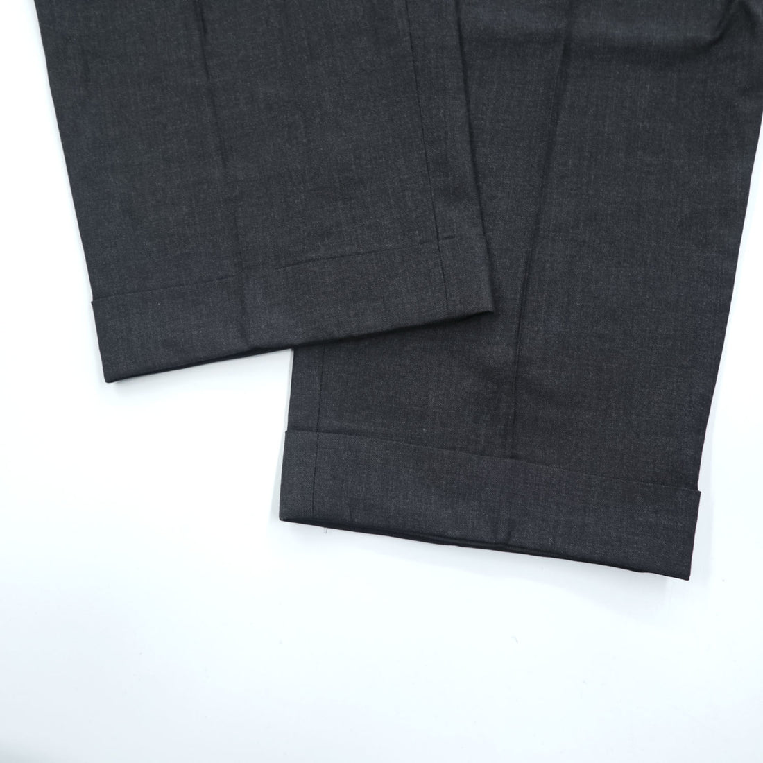 HUGO BOSS タック スラックス パンツ L グレー ダブルカフス センタープレス
