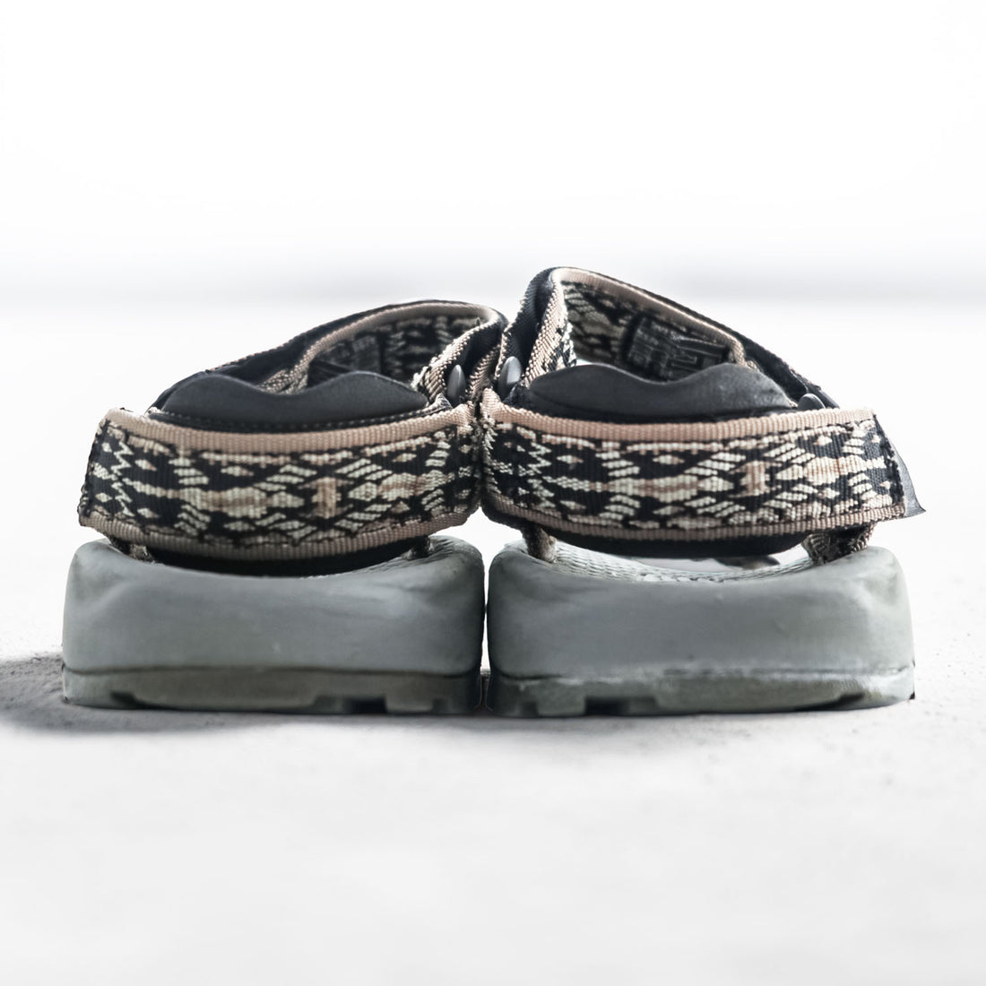 Teva ハリケーン Hurricane スポーツサンダル 28cm グレー 6678