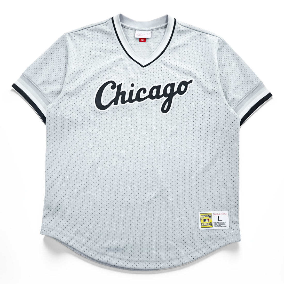 Mitchell & Ness Chicago White Sox Cooperstown Collection Gray Mesh Wordmark V-Neck MLB Baseball Jersey Size L