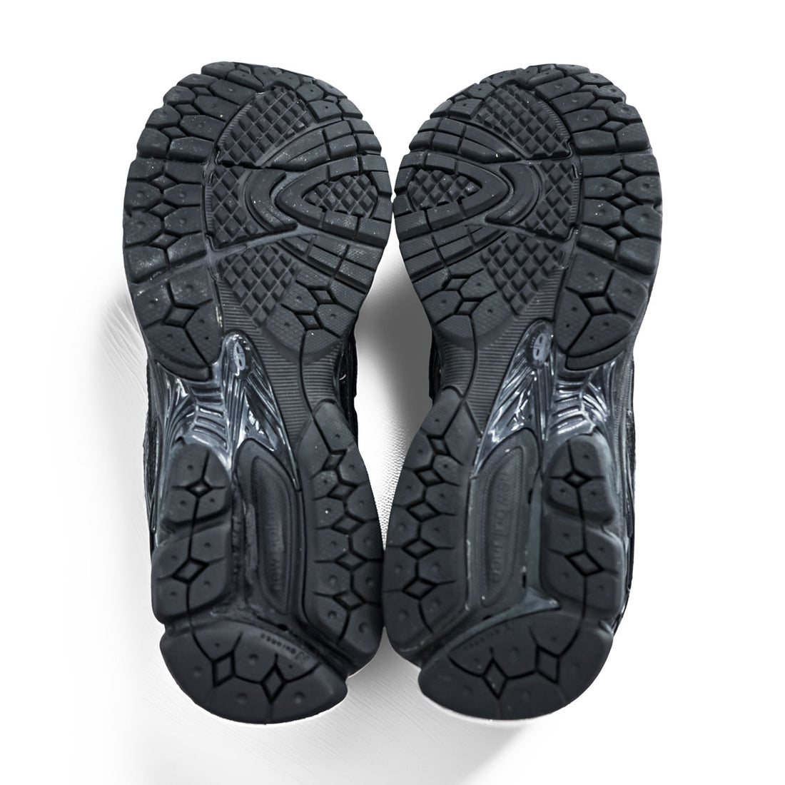 NEW BALANCE トリプルブラック 1906U Triple Black M1906NJ スニーカー 27cm メッシュ N-ERGY ABZORB