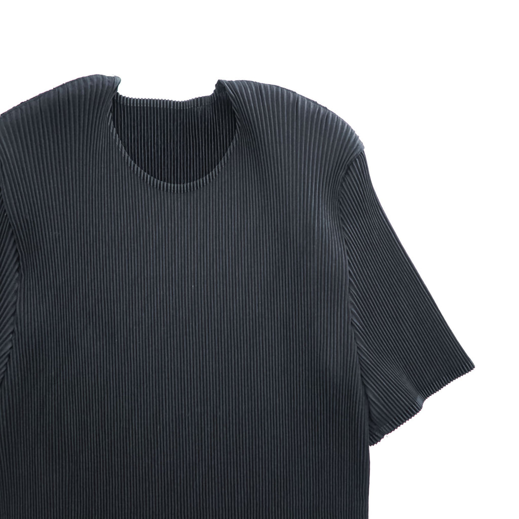 ISSEY MIYAKE FETE 日本製 プリーツ 半袖 カットソー Tシャツ M サイドスリット ブラック ラウンドネック IF62FJ491