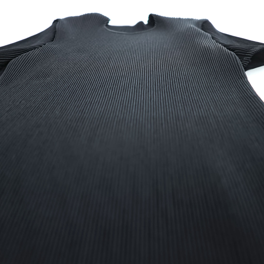 ISSEY MIYAKE FETE 日本製 プリーツ 半袖 カットソー Tシャツ M サイドスリット ブラック ラウンドネック IF62FJ491