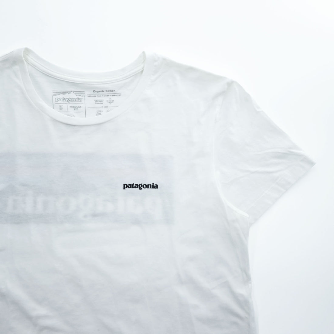 Patagonia P-6ロゴ オーガニックコットン Tシャツ S ホワイト バックプリント クルー REGULAR FIT 38587
