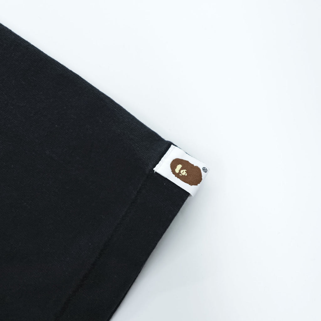 A BATHING APE シャーク Tシャツ M ブラック シャークフェイス カモ プリント