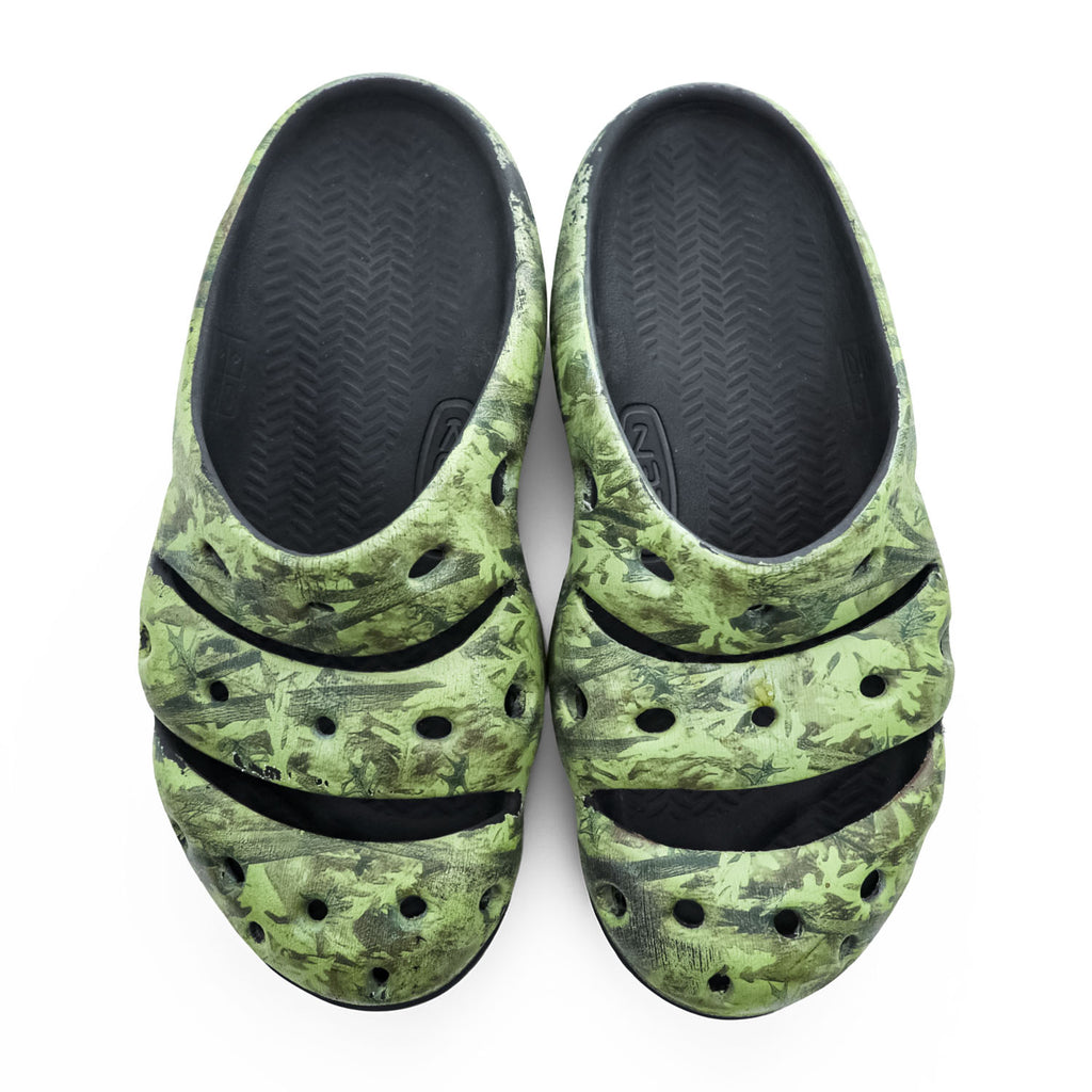KEEN YOGUI ARTS Sandals US9 Khaki Green MNS CAMO GREEN Clogs