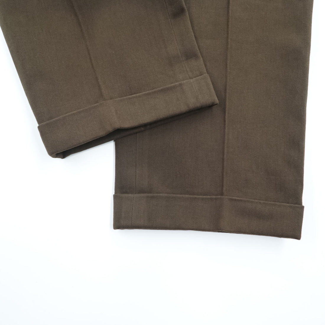 Brooks Brothers Slacks Pants, Size L, Brown, Wide Fit, 2-Tuck Pleated, Double Cuff, Moleskin
