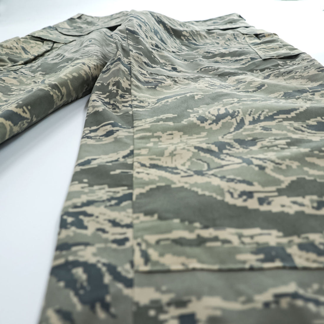 PROPPER APECS Trousers Tigerstripe Digital Camo Nylon Cargo Pants Large-Long (W35-39 / approx. 104cm waist) Side Zips Velcro Hem