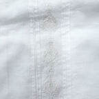 SYLLABLES グアヤベラ 半袖シャツ キューバシャツ XL ホワイト 麻100% 刺繍 ピンタック プリーツ SYLLABLES オープンカラー 開襟 ボックスシルエット 未使用品