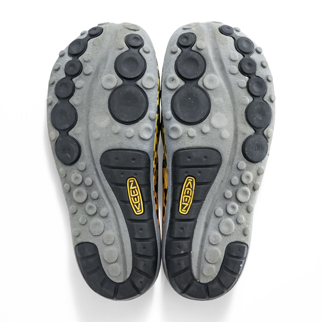 KEEN SHANTI ARTS Cheetah Sandals US9-10 Yellow, Orange, Black Patterned 