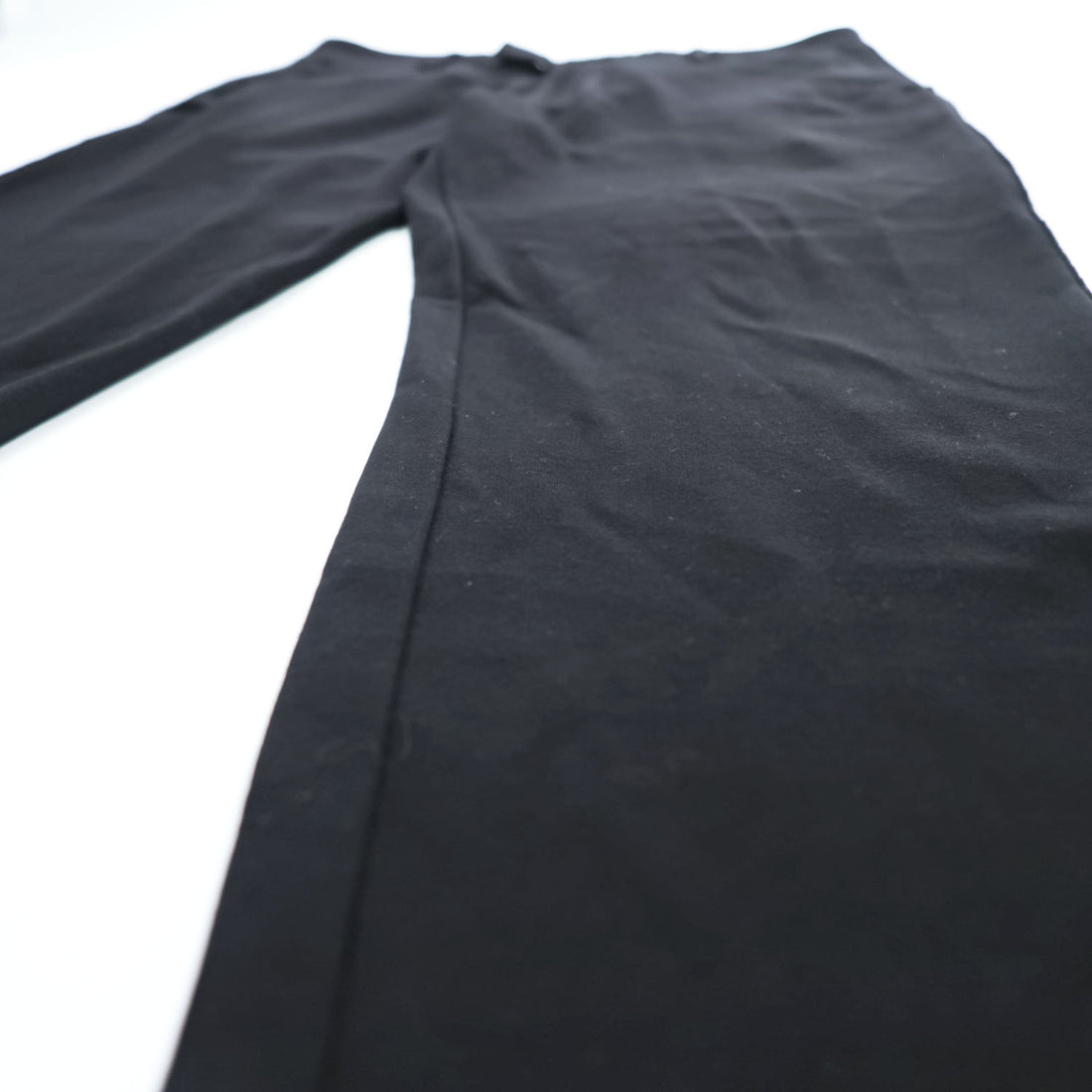 HUGO BOSS テーパード スラックス パンツ M ブラック ストレッチ Hendris 183 ルーマニア製