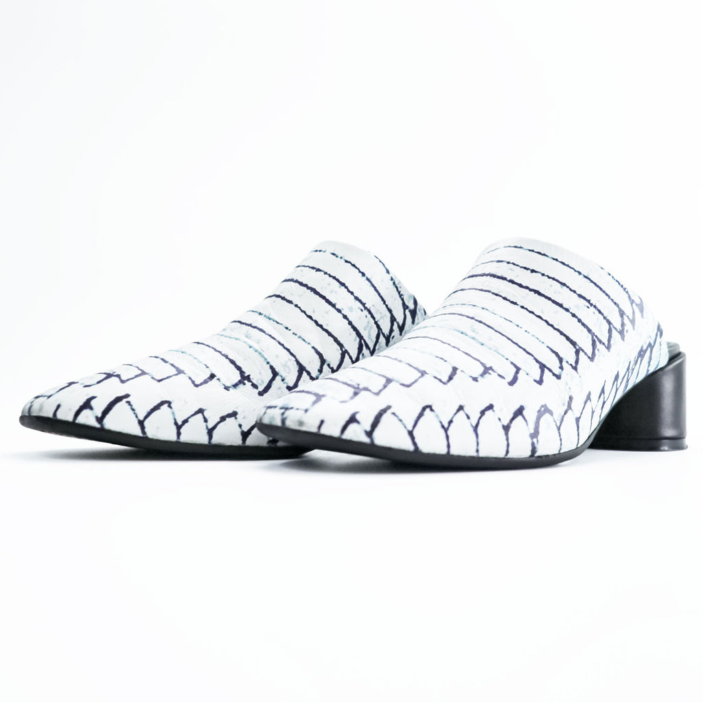 MM6 Maison Margiela ブロックヒール ミュール チャンキーヒール サボサンダル 22.5cm ホワイト 総柄 PRINTED MULES 羊革 レザー S59WP0139 イタリア製