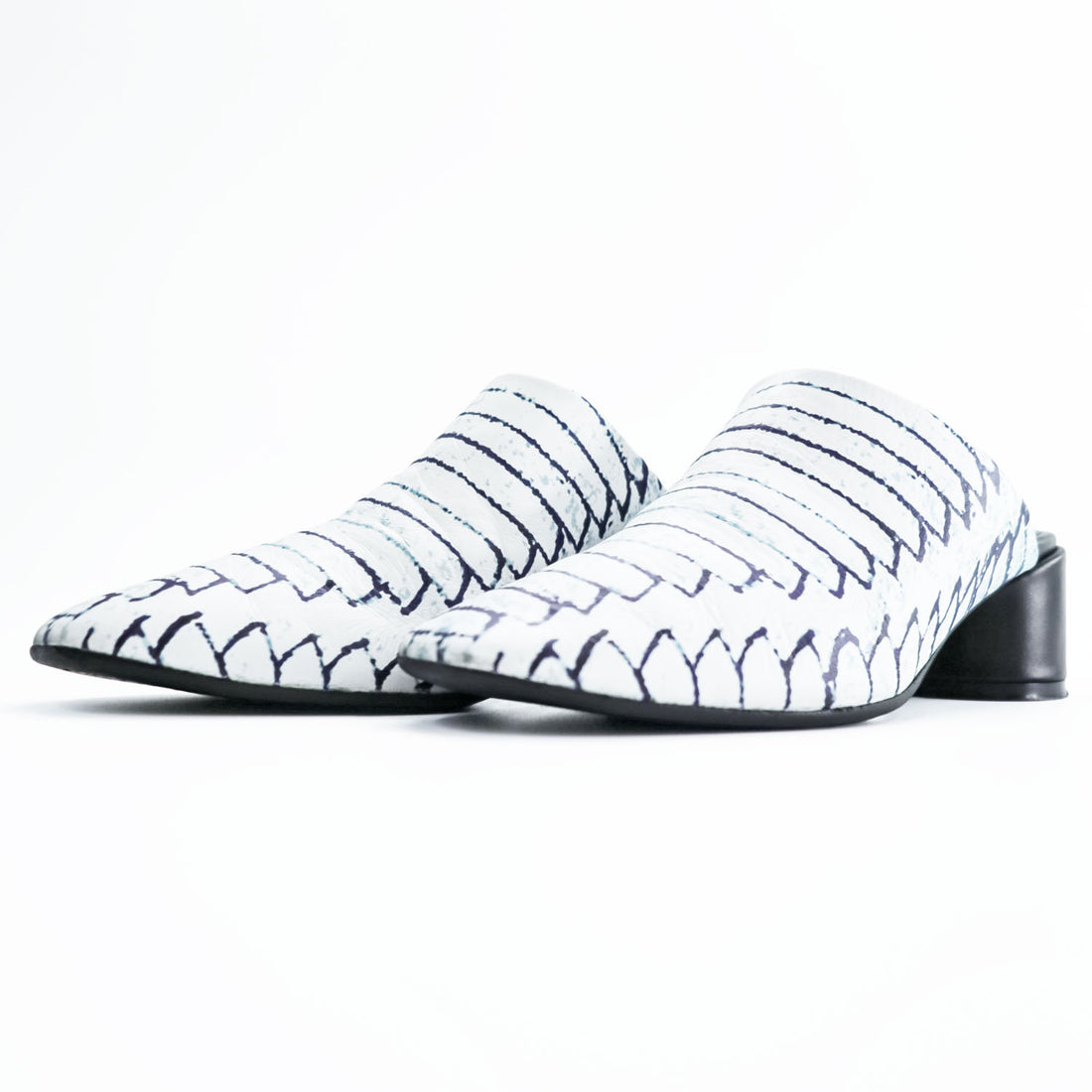 MM6 Maison Margiela ブロックヒール ミュール チャンキーヒール サボサンダル 22.5cm ホワイト 総柄 PRINTED MULES 羊革 レザー S59WP0139 イタリア製