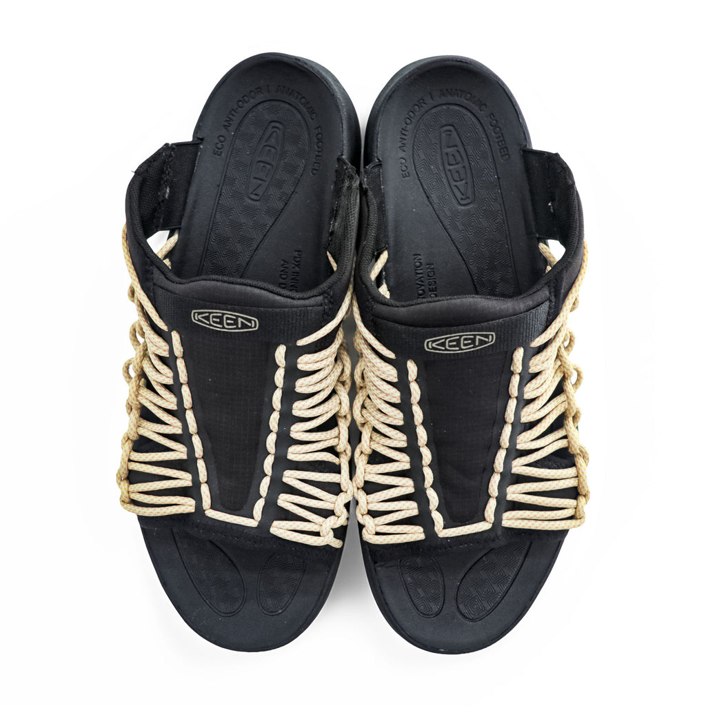 KEEN ユニーク UNEEK SLIDE スライドサンダル 28cm ブラック ベージュ 1024895