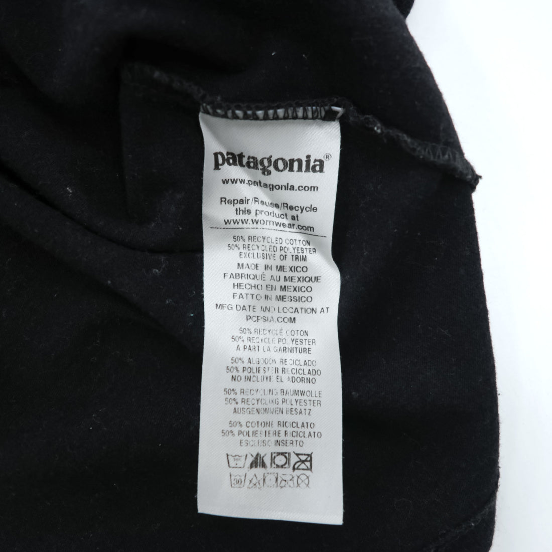 Patagonia Tシャツ S ブラック バックプリント Fitz Roy Horizons Tee レスポンシビリティー 38501