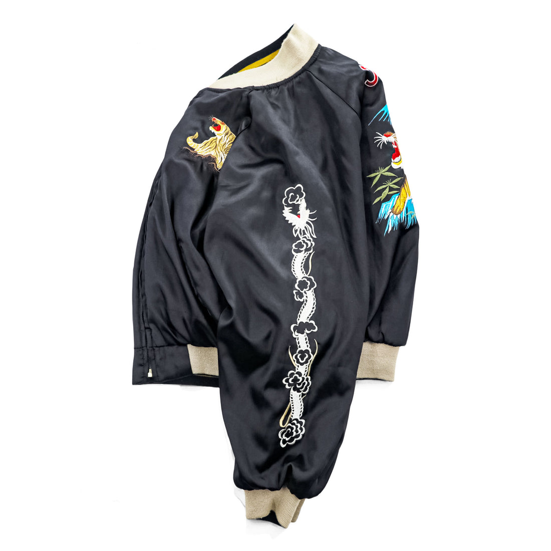 JAPAN 90s Vintage Sukajan souvenir jacket リバーシブル スカジャン L ブラック 刺繍 キルティング 虎 富士山 龍 鷲