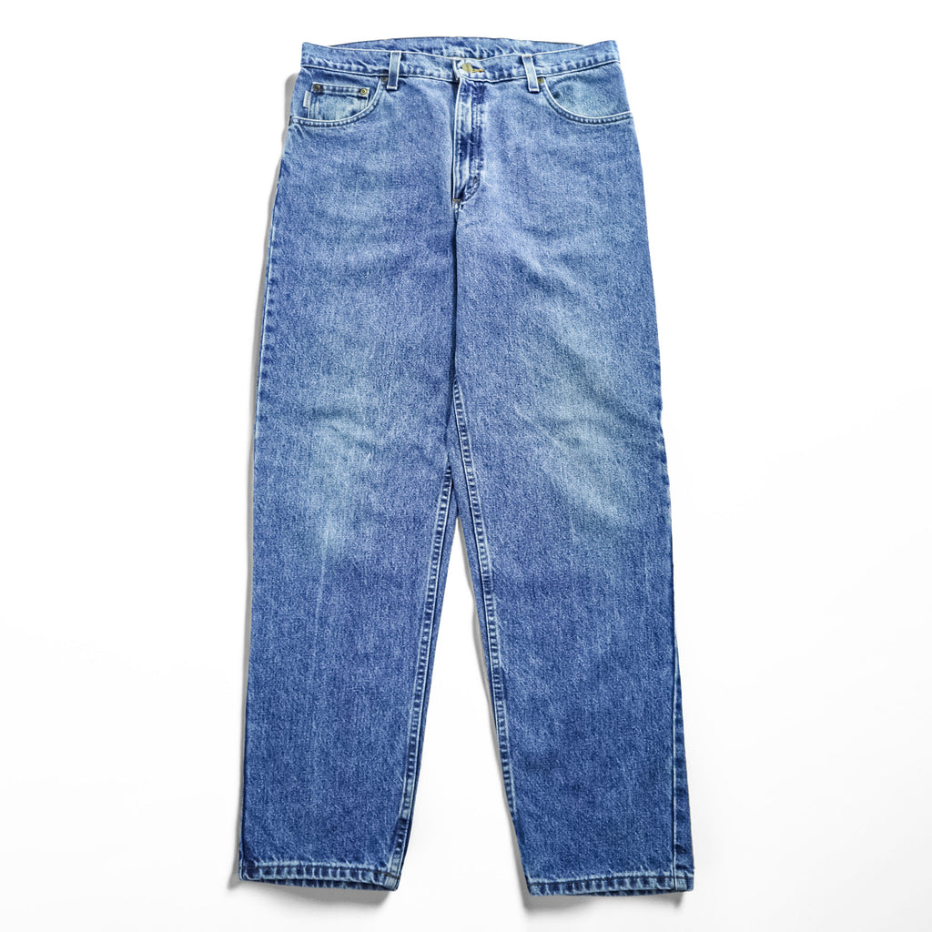 Carhartt jeans denim pants 36x32 medium blue stonewash 100% cotton straight/slightly tapered zipper fly leather patch coin pocket tag B17DST