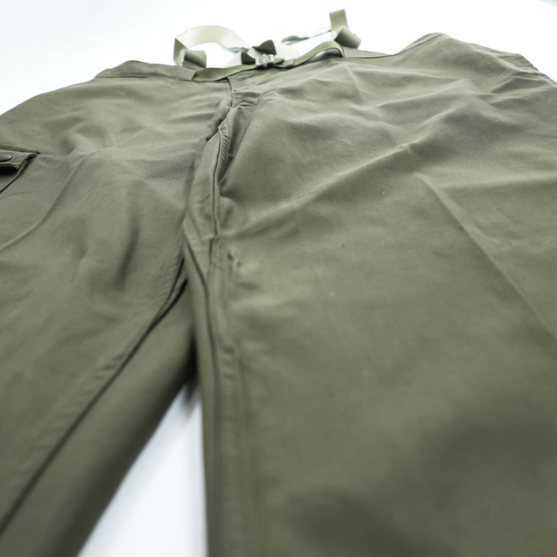 60年代 西ドイツ軍 ミリタリー ヴィンテージ サスペンダー オーバーパンツ カーゴ ワークパンツ カーキ グリーン ベルト付 LINDAU & CO.KG.