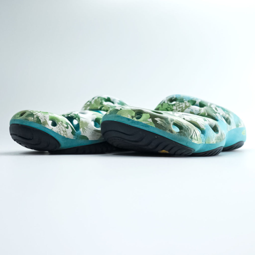 KEEN ヨギ YOGUI ARTS クロッグ サンダル 29cm グリーン ブルー × ELNEST CREATIVE ACTIVITY カモフラ 総柄 BOOKTREE CAMO