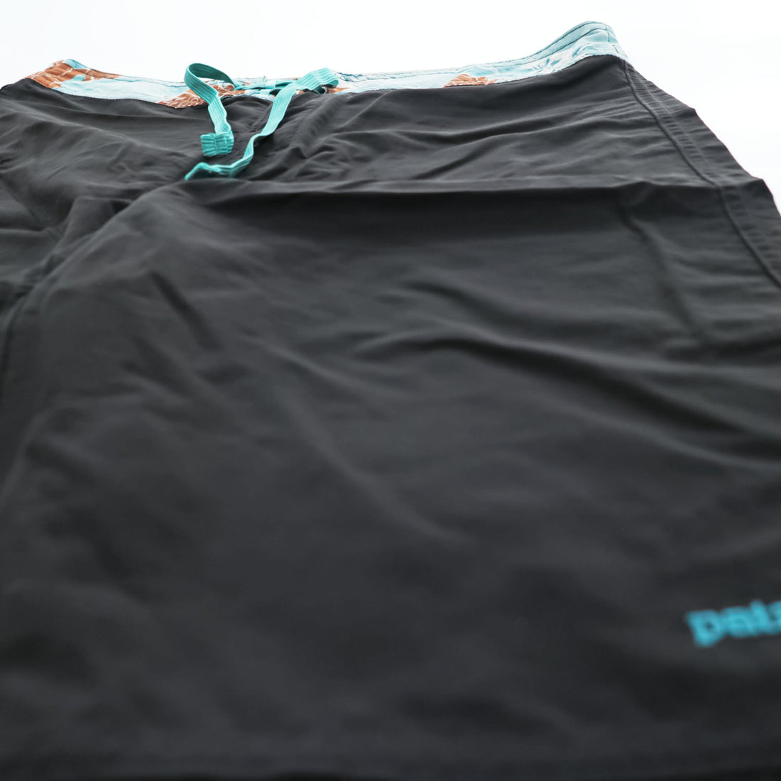 Patagonia ボードショーツ WAVEFARER BOARD SHORTS ショートパンツ ハーフパンツ L ブラック PATCH POCKET