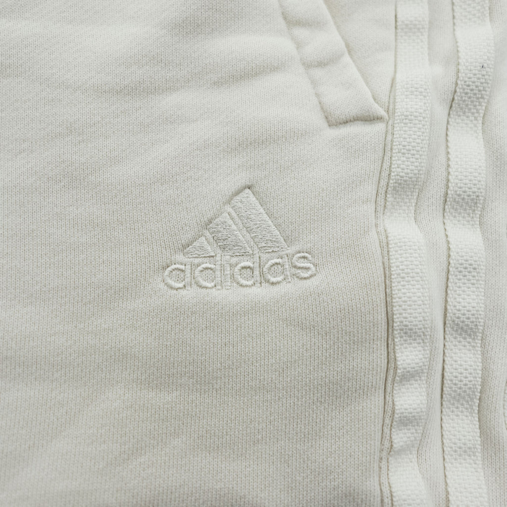 adidas スリーストライプ スウェットショーツ ショートパンツ XL ベージュ IT0917