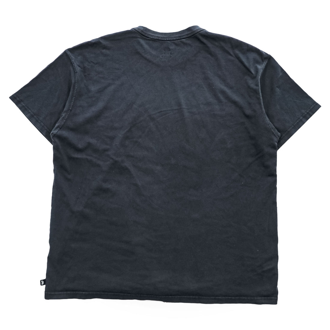 NIKE SB Crewneck T-Shirt L Black with a single logo loose fit.
