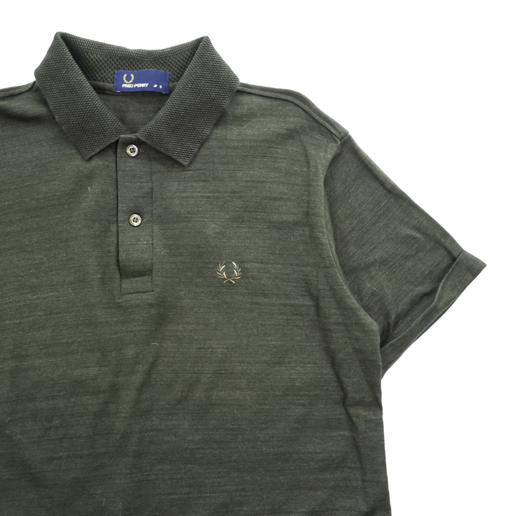 Fred Perry FZ1603 100% Wool Short Sleeve Knit Polo Shirt Dark Olive Laurel Logo JP S