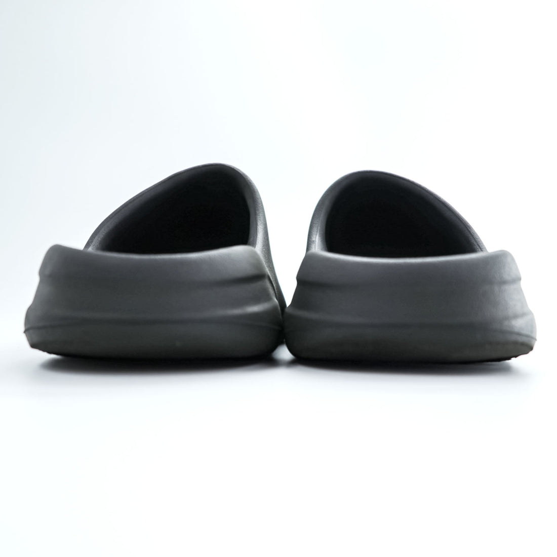 adidas イージースライド YEEZY SLIDE サンダル 27cm ブラック 厚底 フォーム