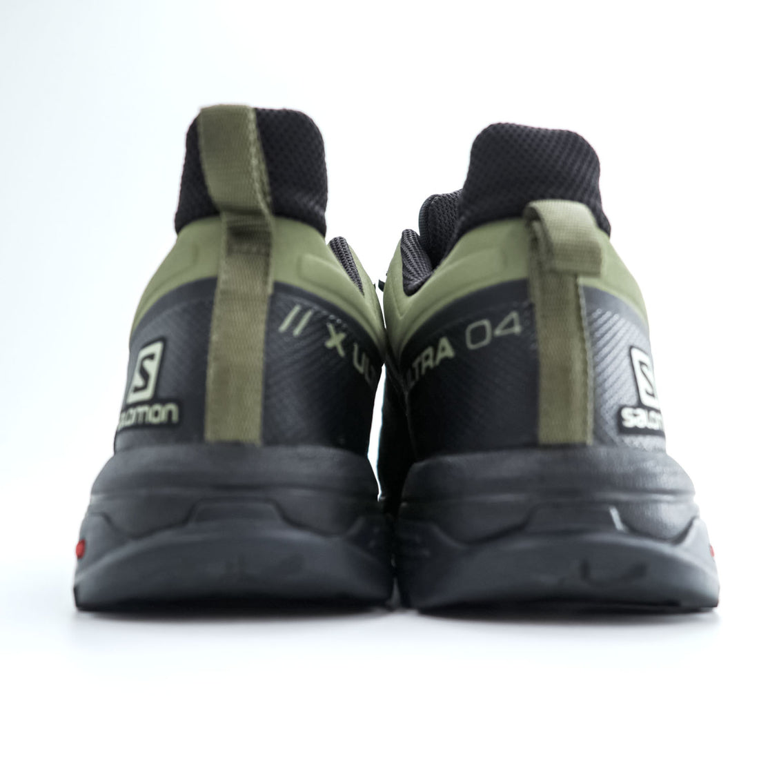 SALOMON X ULTRA 4 GTX Trekking Shoes Hiking Sneakers US8.5 GORE-TEX Waterproof Ortholite 413853