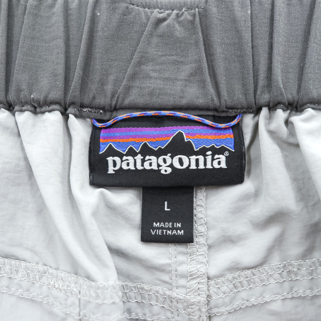 Patagonia Quandary Shorts STY82126 SP17 Gray Nylon Hiking Shorts Men’s L