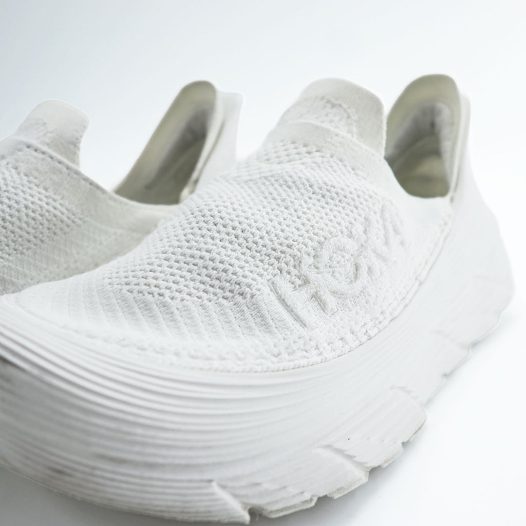 HOKA ONE ONE リストア TC Restore TC スリッポンシューズ スニーカー 26cm ホワイト メッシュ EVAソール