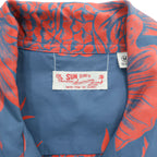 Sun Surf SS35551 Rayon Hawaiian Aloha Shirt Blue Red Pineapple Hibiscus Print Made in Japan Men’s M