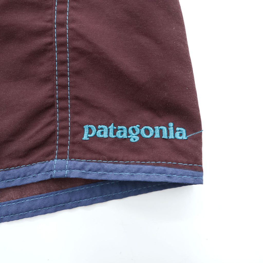 Patagonia ボードショーツ Wavefarer Board Shorts ナイロンショートパンツ ハーフパンツ L ボルドー ブルー グリーン マルチカラー ボーダー 86558