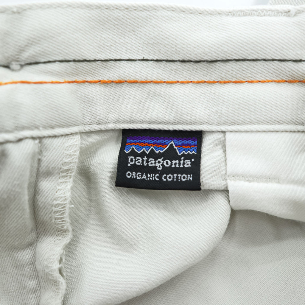 Patagonia Organic Cotton Pleated Chino Shorts Beige Ivory Made in Malaysia PO 5024 Men’s 30