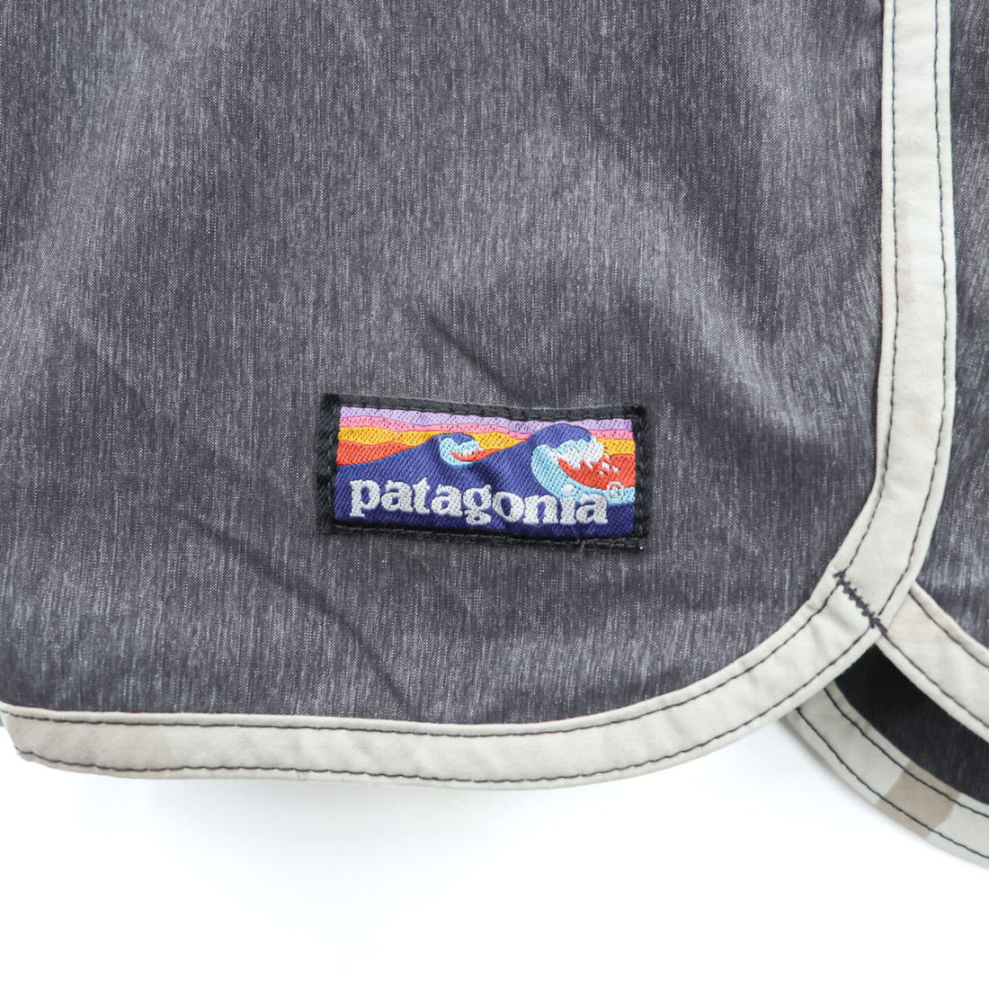 Patagonia ボードショーツ ナイロン ショートパンツ L グレー ストレッチ SCALLOP HEM STRETCH WAVEFARER BOARDSHORTS 86731