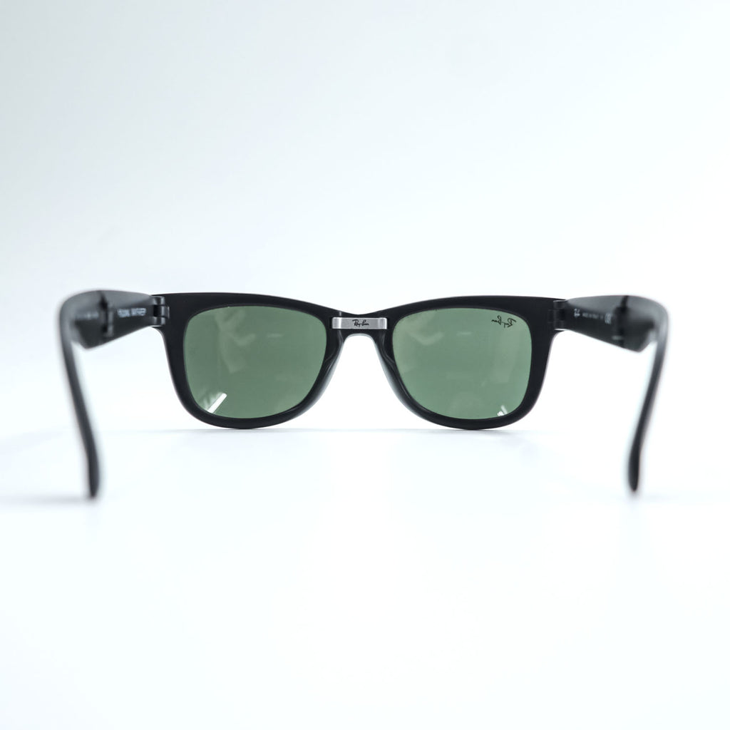 Ray-Ban Italian-made sunglasses, black, folding Wayfarer style, RB4105 601-S 50_22 3N