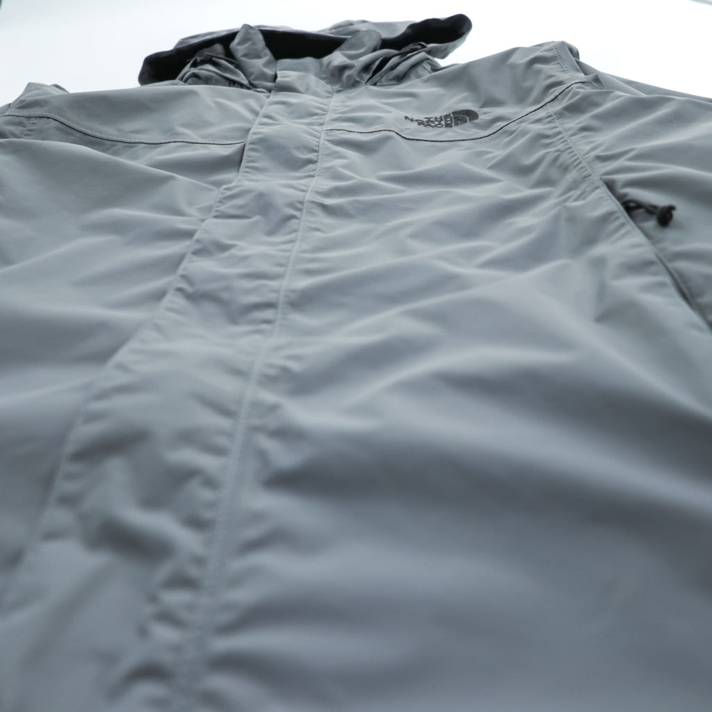 THE NORTH FACE マウンテンパーカー シェル RESOLVE 2 JACKET レインジャケット M グレー 防水 リップストップ フード収納式 DRYVENT 透湿 NF0A2VD5