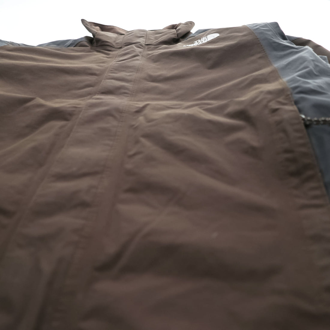 THE NORTH FACE マウンテンジャケット HYVENT 防水 シェル レインジャケット M グレー ブラウン ジップインジップ 透湿 AYTJ