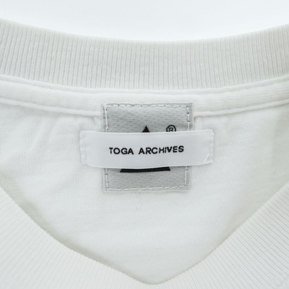 TOGA ARCHIVES × モンゴリアンチョップス Tシャツ トーガ愛 ホワイト 刺繍 コットン  大阪店限定