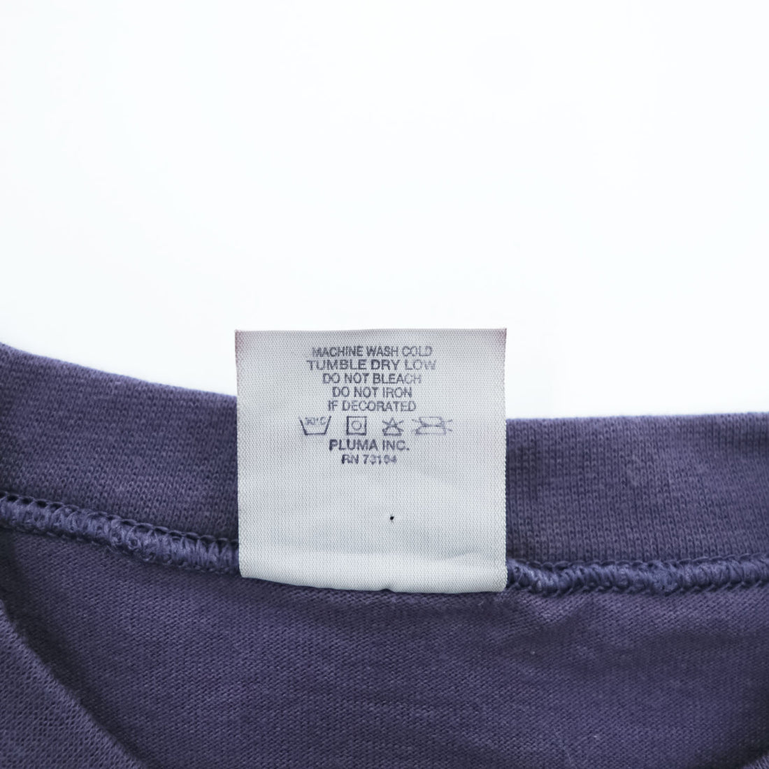Vintage 90s PLUMA USA Made Heavyweight Cotton Blank T-Shirt Purple M