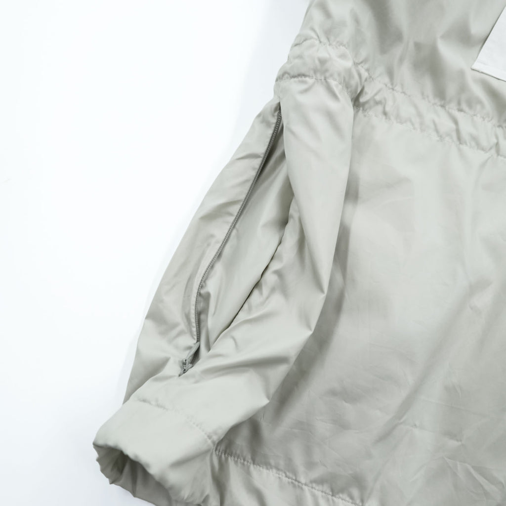 LACOSTE SPORT カラーブロック フーデッド ウインドブレーカー XL イエロー グレー メッシュ ドローコード フード収納式 BF1567 未使用品