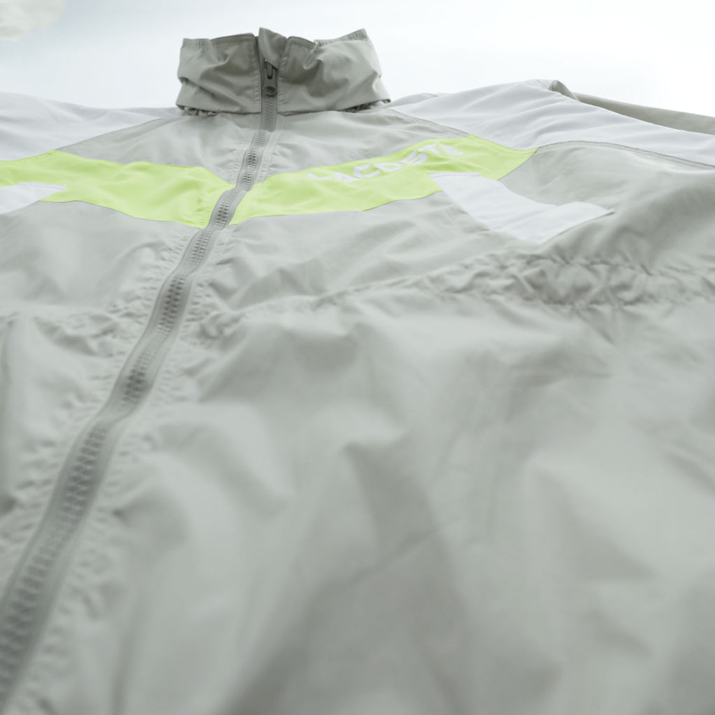 LACOSTE SPORT カラーブロック フーデッド ウインドブレーカー XL イエロー グレー メッシュ ドローコード フード収納式 BF1567 未使用品