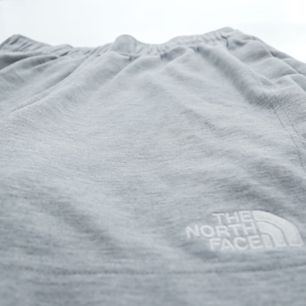 THE NORTH FACE スウェットショーツ ショートパンツ ハーフパンツ M グレー NF0A48TTDYX